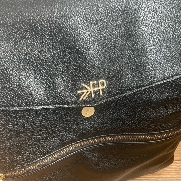 Freshly Picked Black Classic Diaper Bag Vegan Leather Unisex - Picture 9 of 16